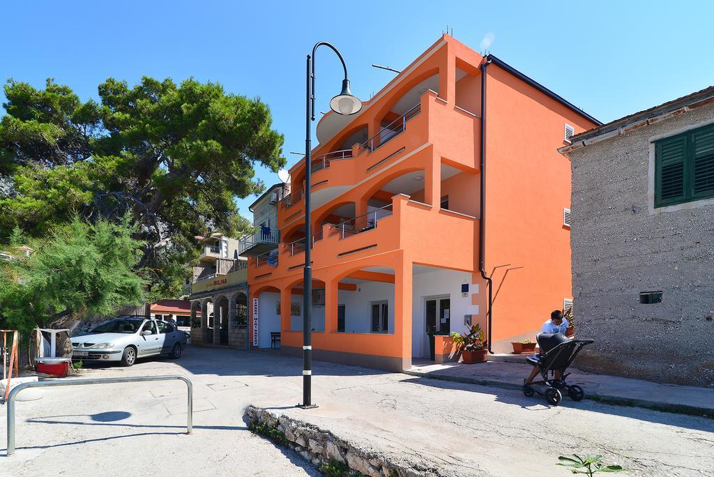 Apartments Juka Χβαρ Εξωτερικό φωτογραφία