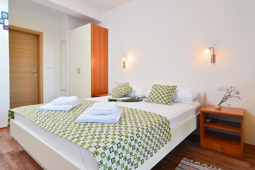 Apartments Juka Χβαρ Εξωτερικό φωτογραφία